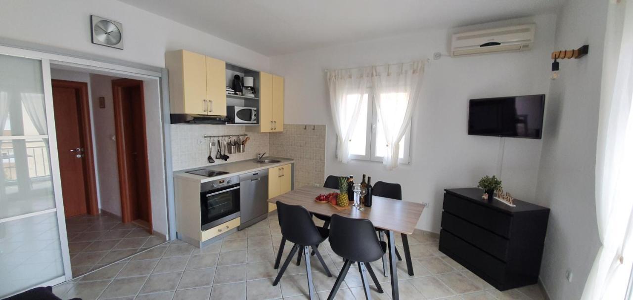 Apartment Prkic トロギール エクステリア 写真